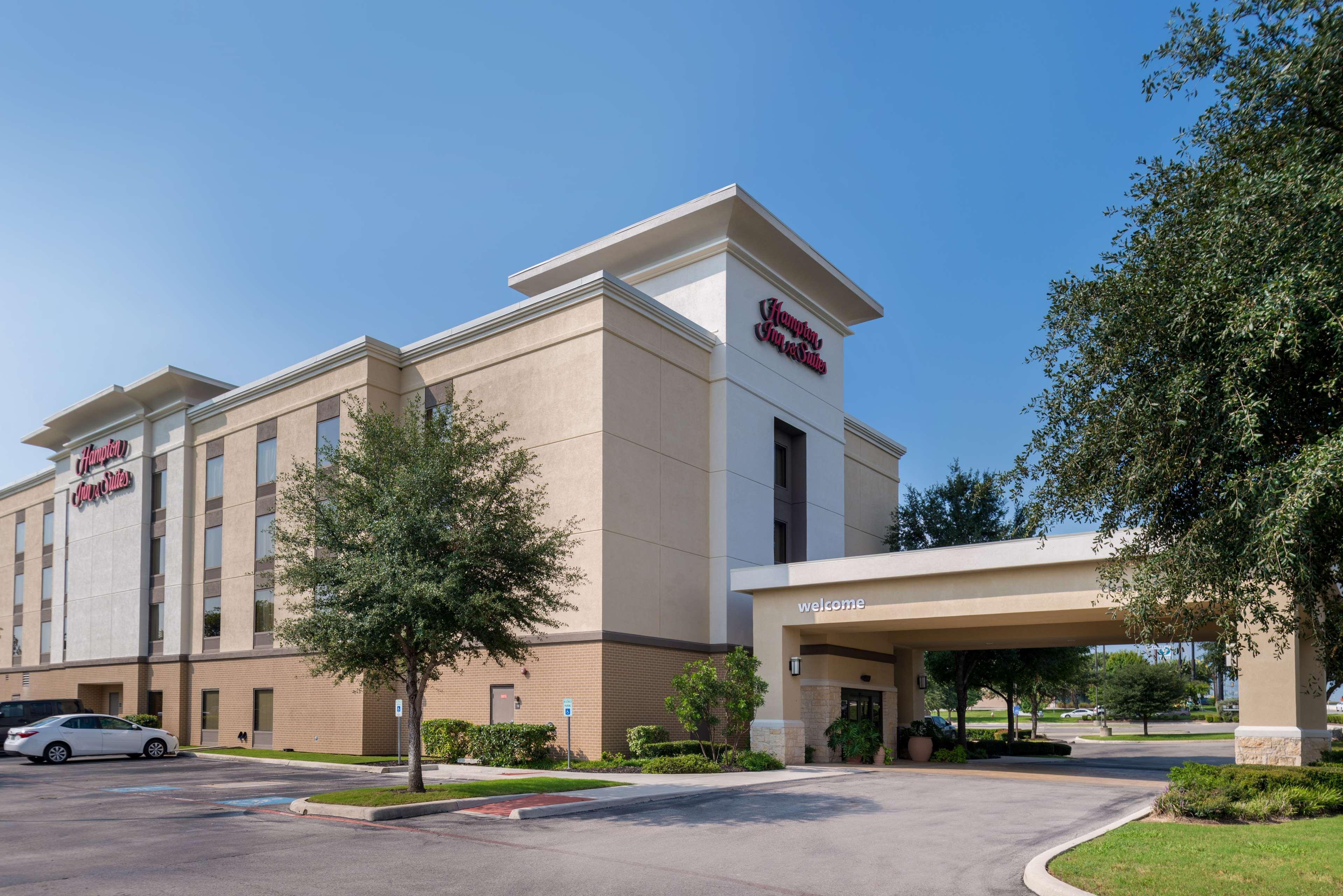 Hampton Inn And Suites Шерц Екстериор снимка