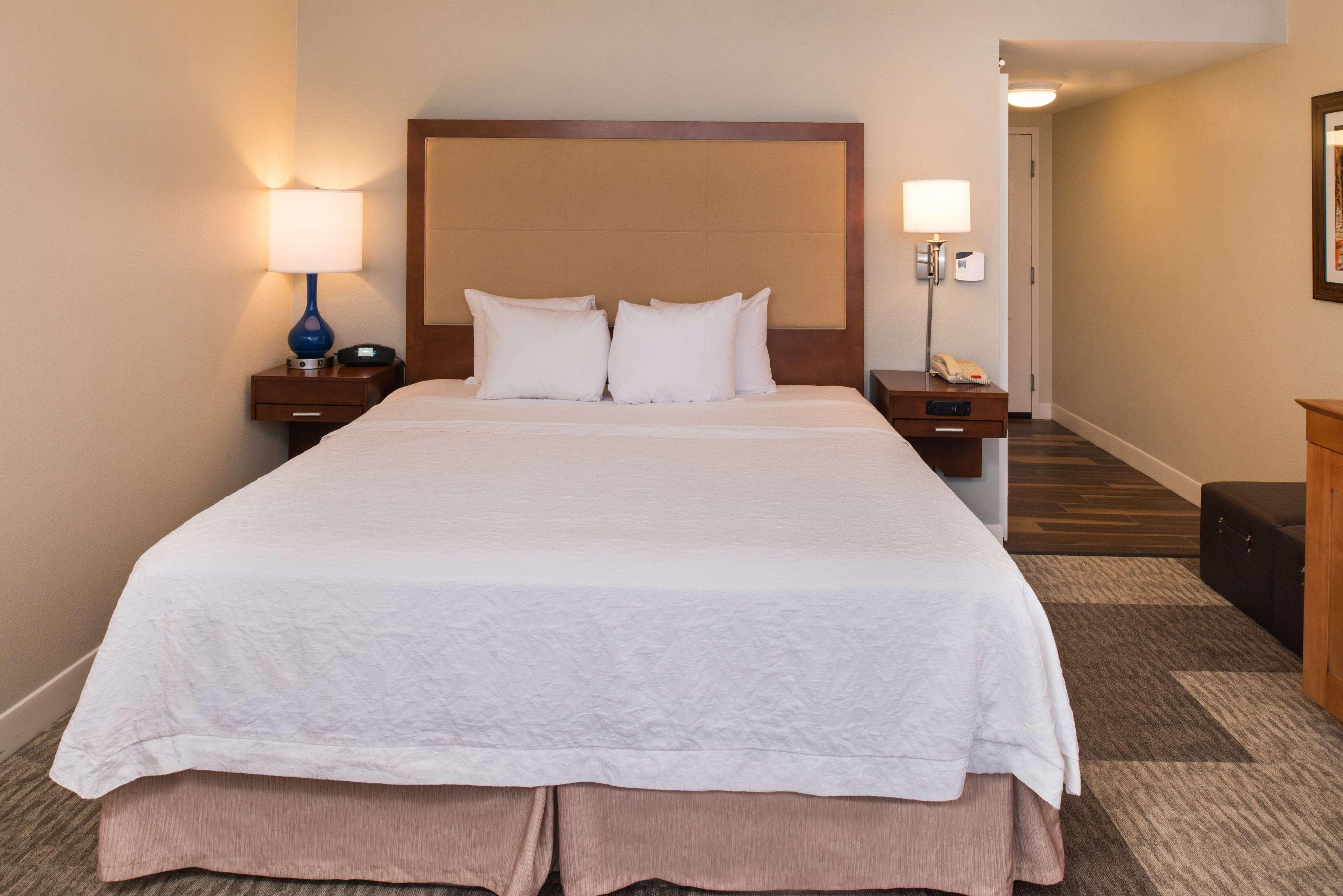Hampton Inn And Suites Шерц Екстериор снимка