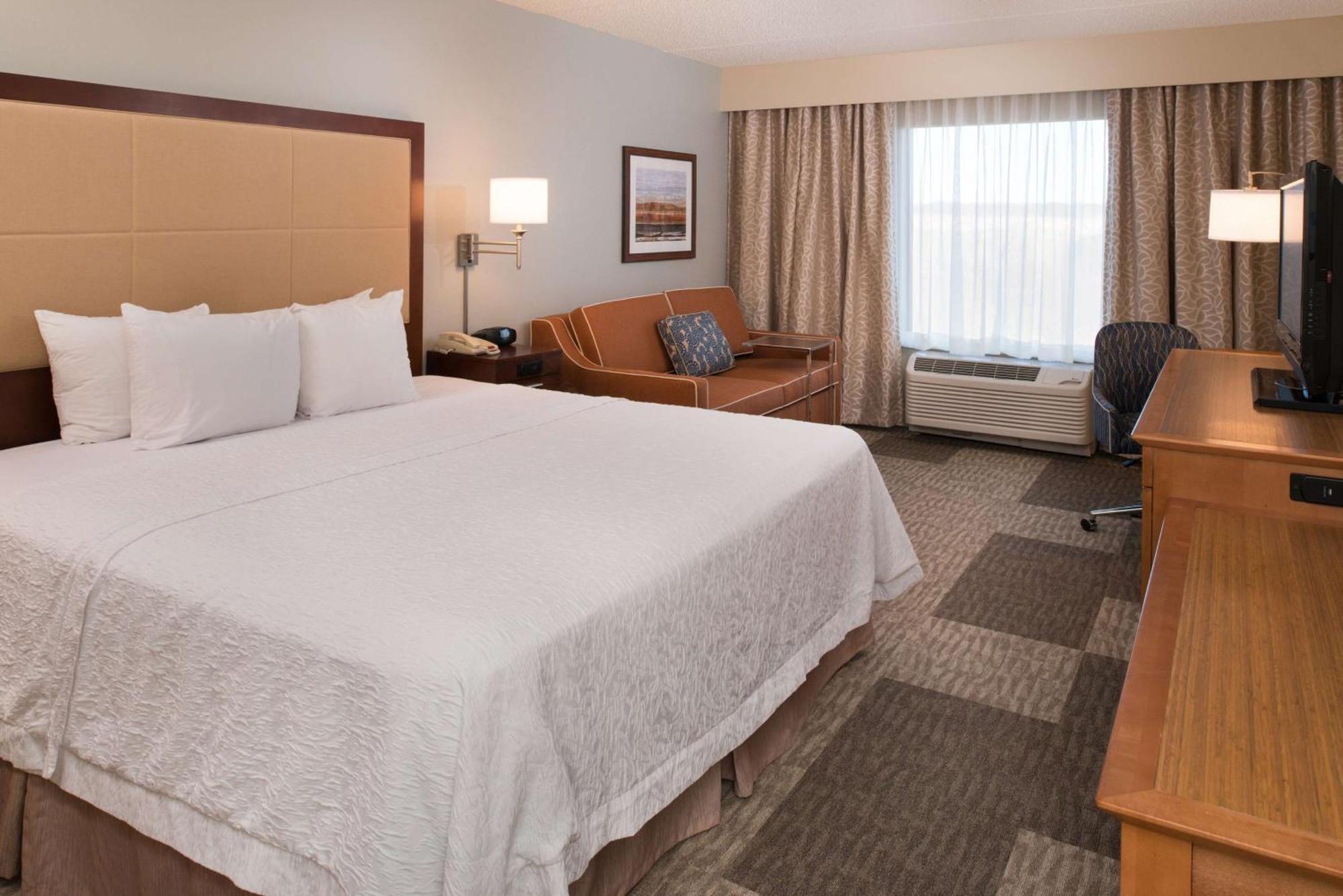 Hampton Inn And Suites Шерц Екстериор снимка