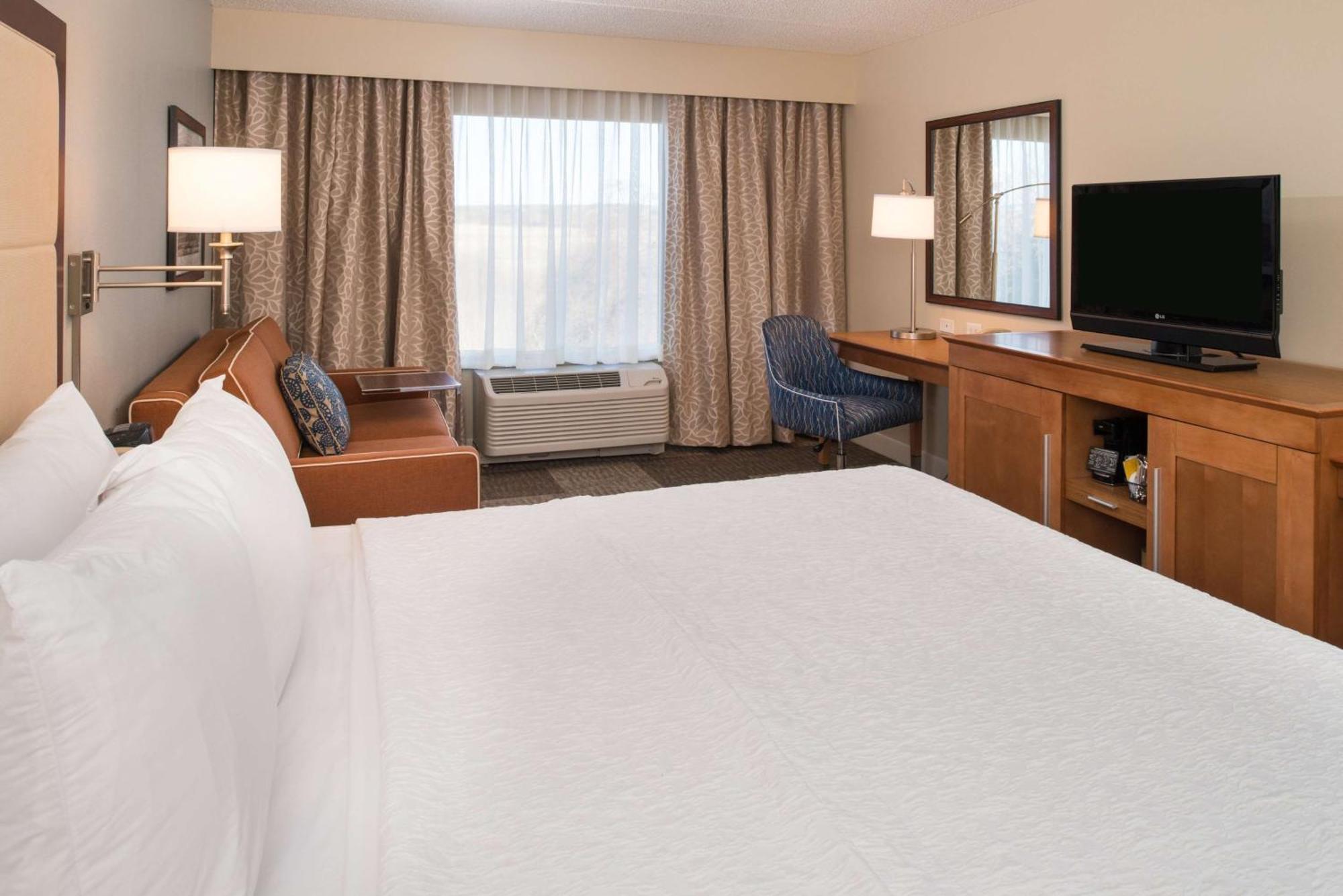 Hampton Inn And Suites Шерц Екстериор снимка