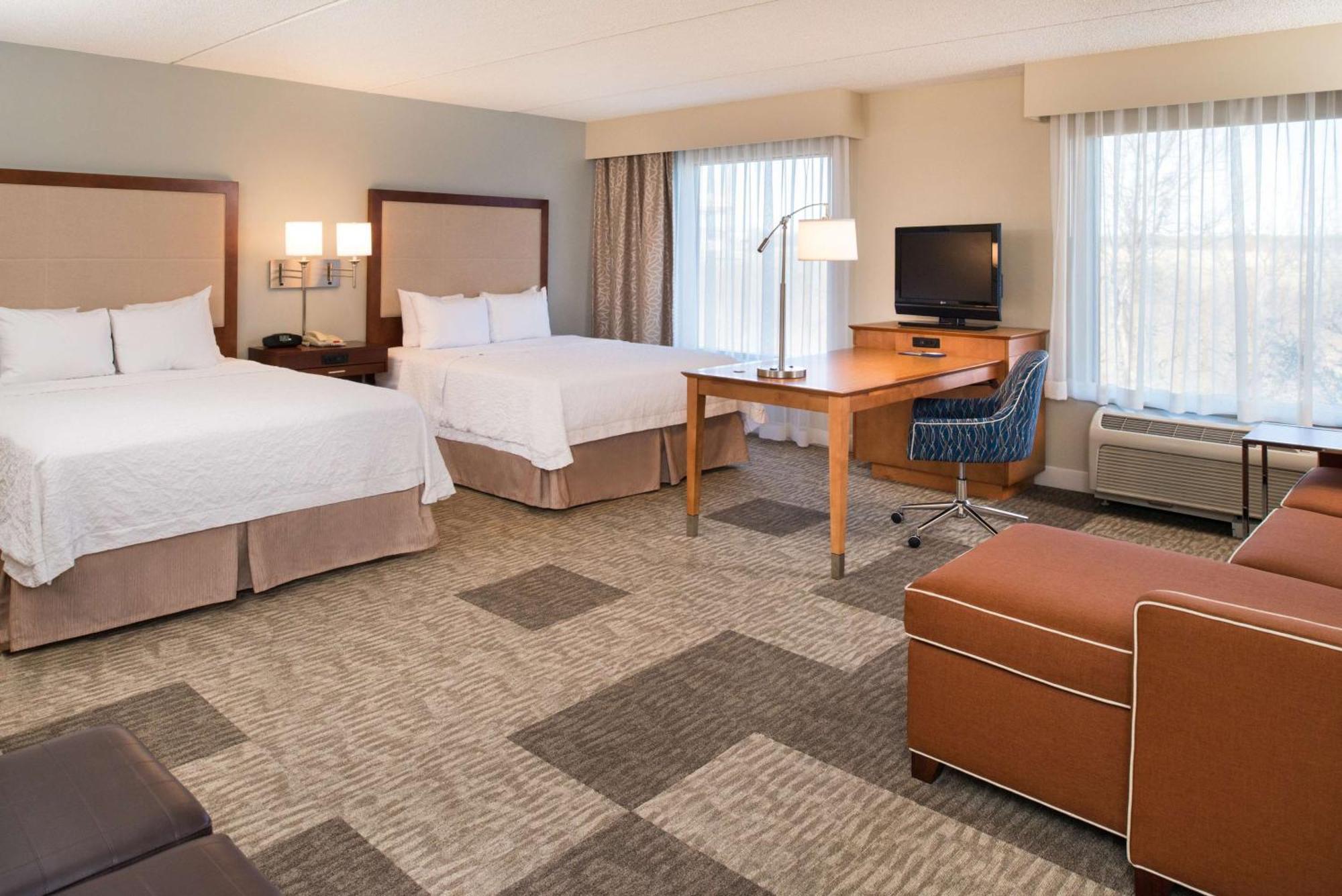 Hampton Inn And Suites Шерц Екстериор снимка