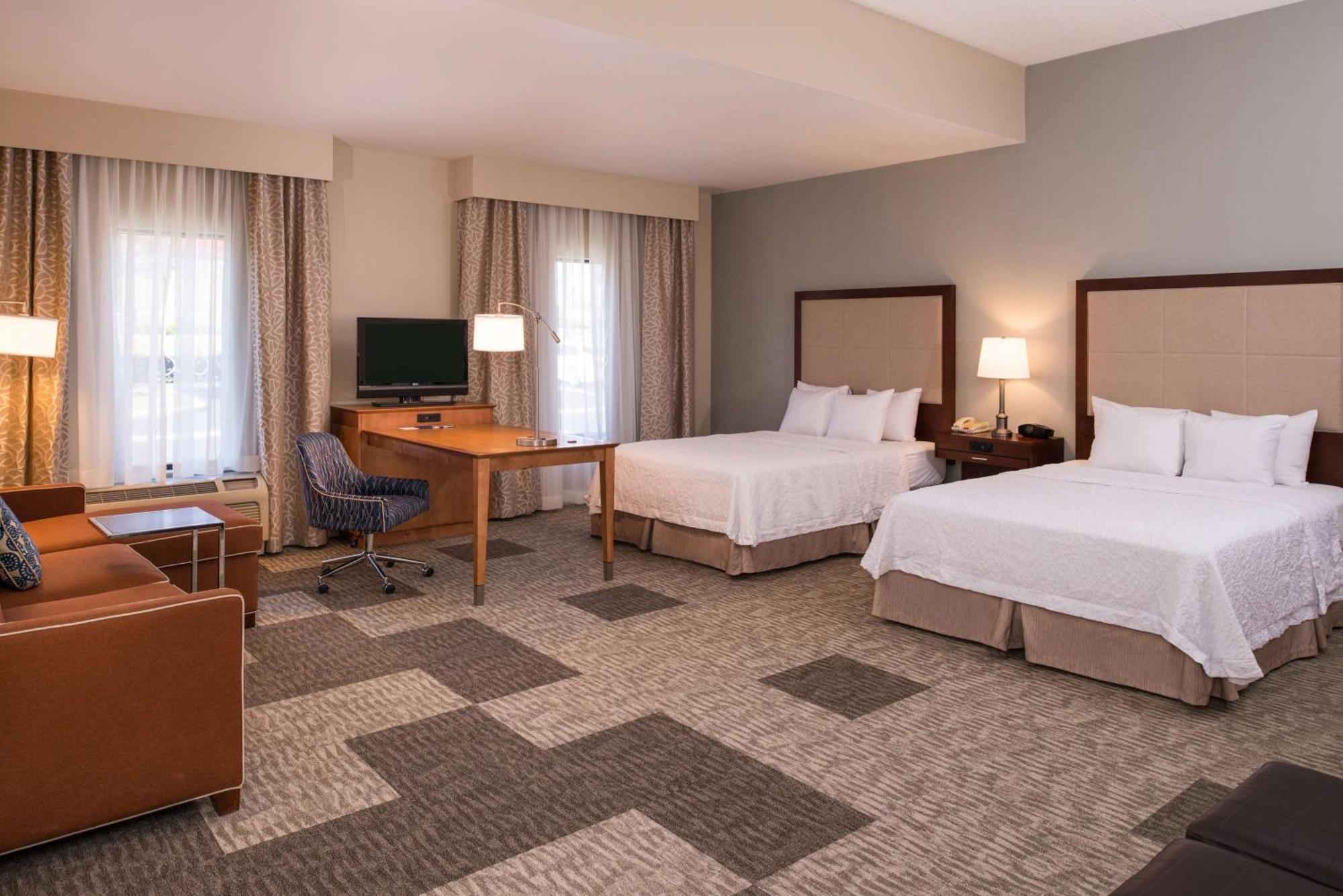 Hampton Inn And Suites Шерц Екстериор снимка