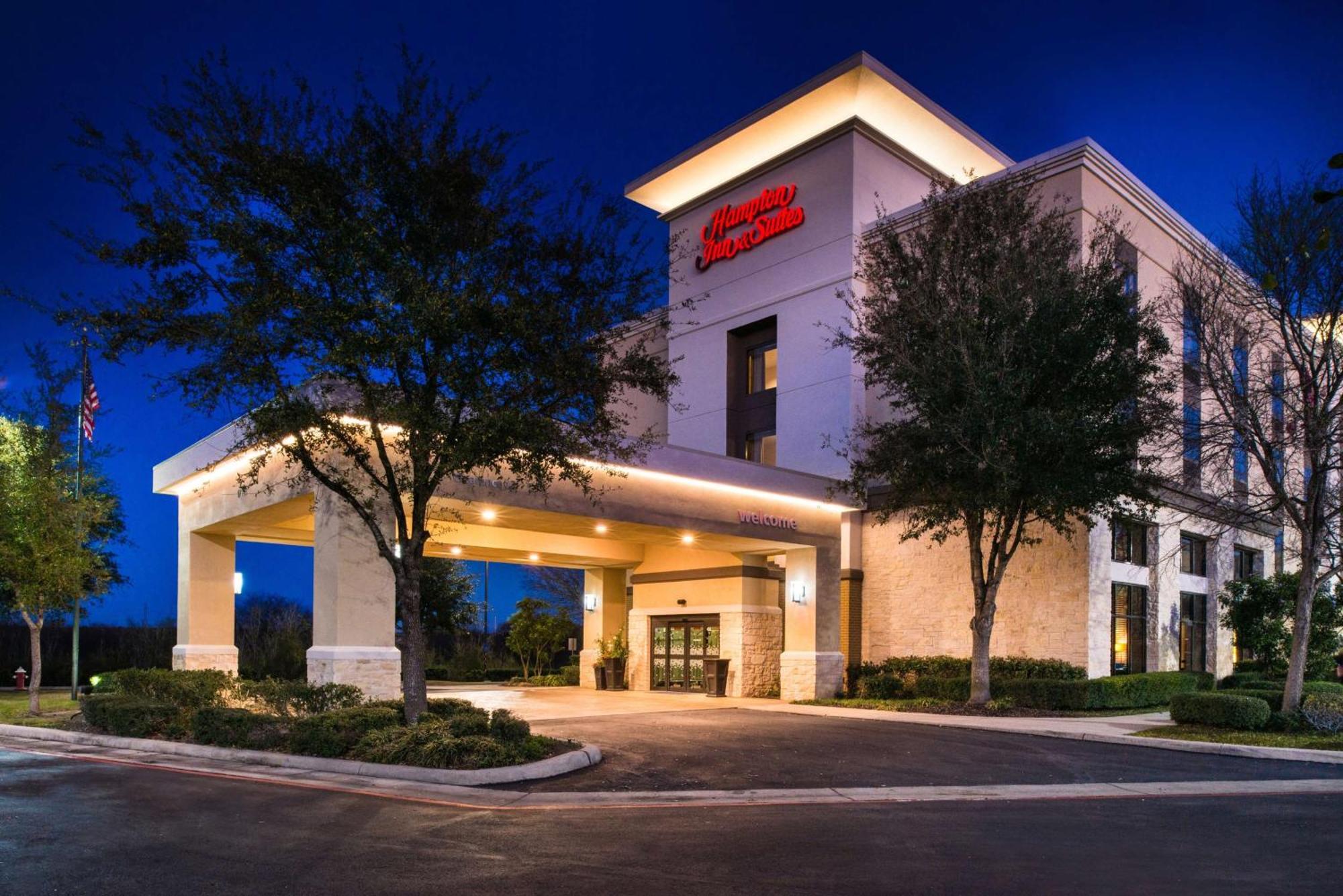 Hampton Inn And Suites Шерц Екстериор снимка