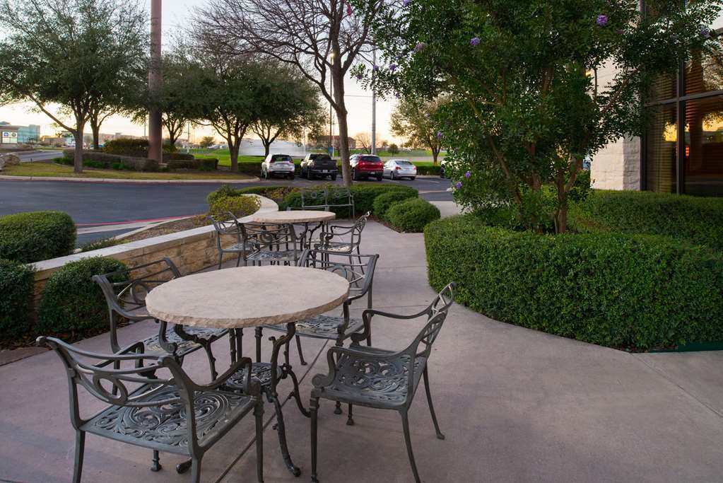 Hampton Inn And Suites Шерц Екстериор снимка