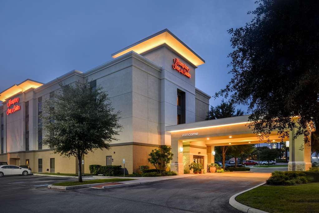 Hampton Inn And Suites Шерц Екстериор снимка